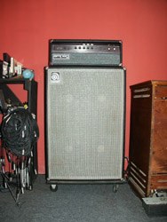 Ampeg V-4B Bass amp all tube
